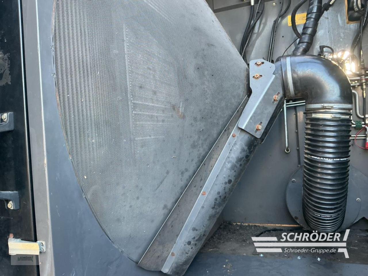 Feldhäcksler des Typs Fendt KATANA 65, Gebrauchtmaschine in Lastrup (Bild 25)