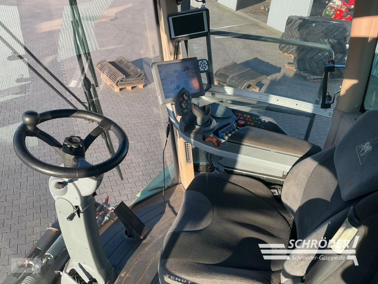 Feldhäcksler des Typs Fendt KATANA 65, Gebrauchtmaschine in Lastrup (Bild 26)