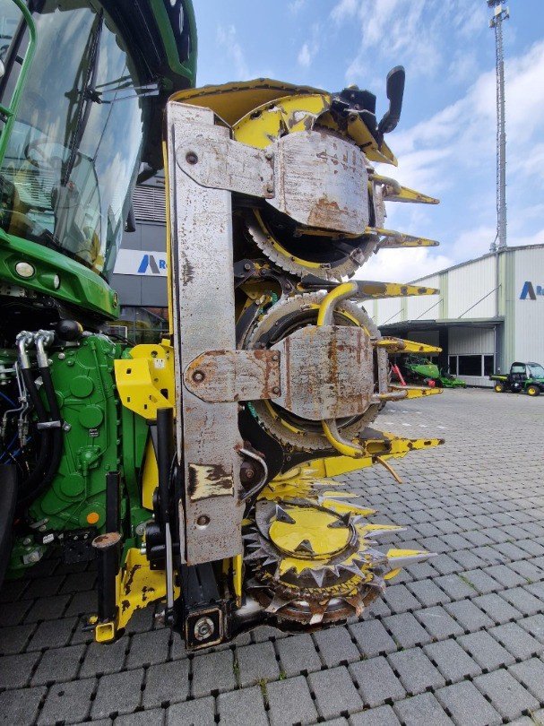 Feldhäcksler van het type John Deere 360 Plus, Gebrauchtmaschine in Regensdorf (Foto 8)