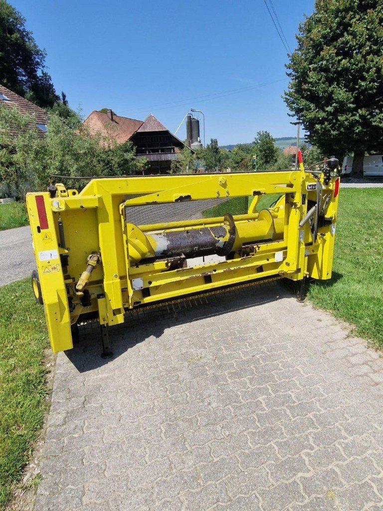 Feldhäcksler van het type John Deere 630C, Gebrauchtmaschine in Ersingen (Foto 3)