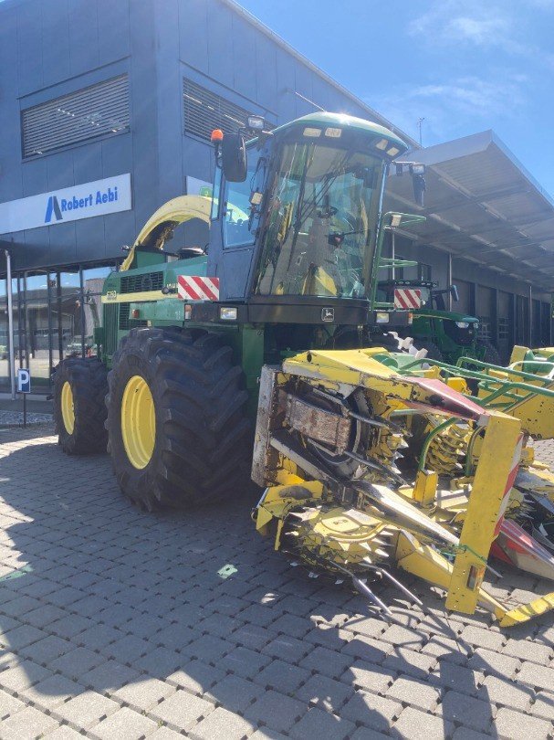 Feldhäcksler от тип John Deere 6750, Gebrauchtmaschine в Regensdorf (Снимка 1)