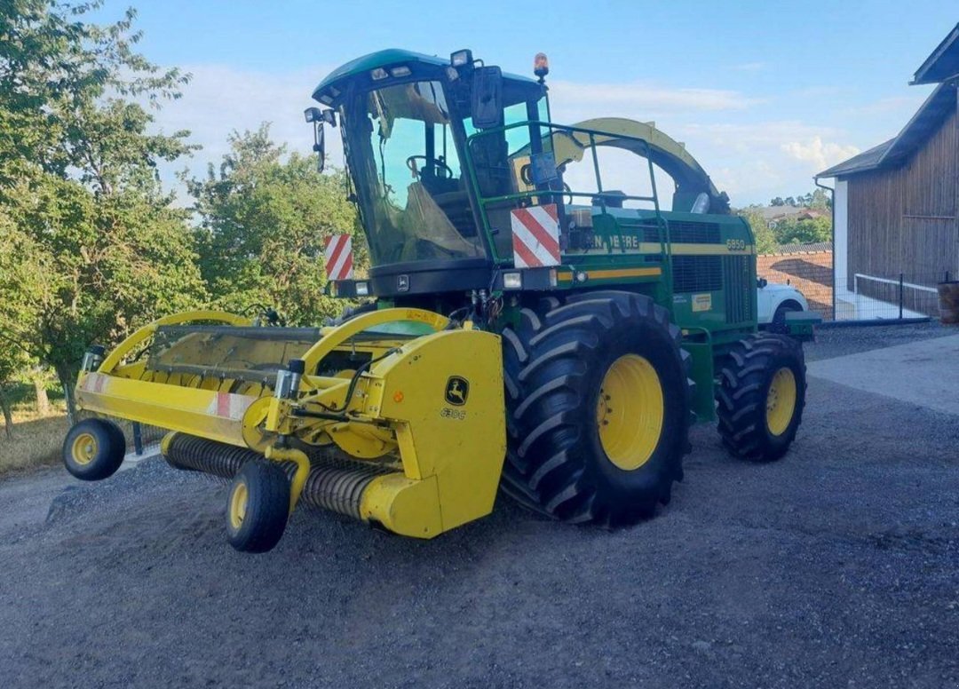 Feldhäcksler del tipo John Deere 6850, Gebrauchtmaschine en Artstetten (Imagen 1)