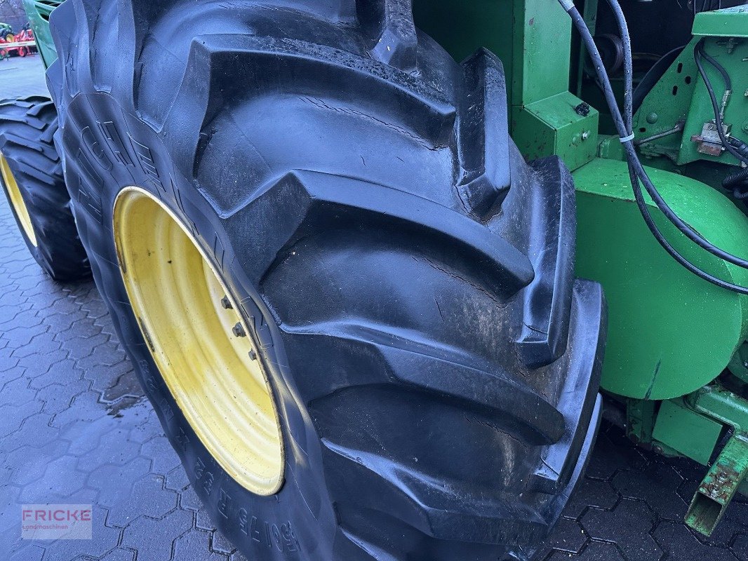 Feldhäcksler от тип John Deere 7300, Gebrauchtmaschine в Bockel - Gyhum (Снимка 8)