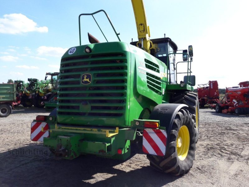 Feldhäcksler van het type John Deere 7350 ohne Vorsatz, Gebrauchtmaschine in Soltau (Foto 9)