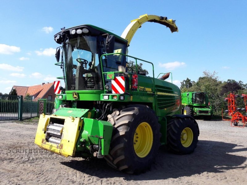 Feldhäcksler van het type John Deere 7350 ohne Vorsatz, Gebrauchtmaschine in Soltau (Foto 3)