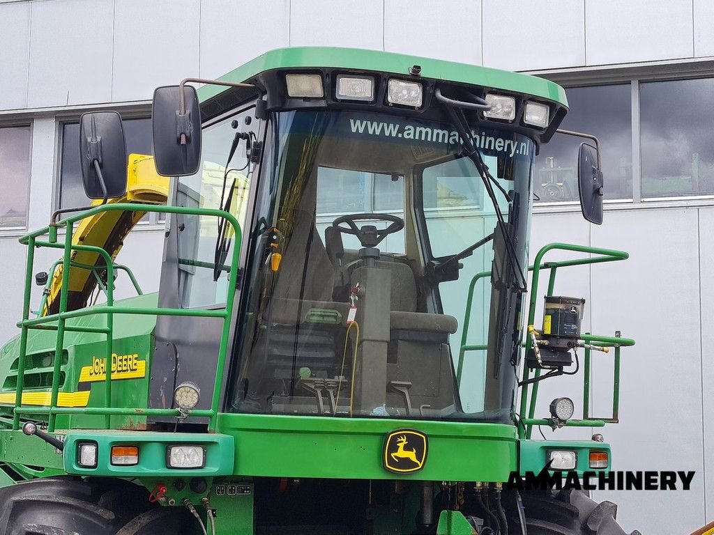 Feldhäcksler a típus John Deere 7400 forage harvester, Gebrauchtmaschine ekkor: Horst (Kép 8)