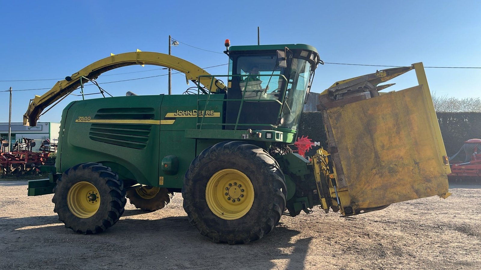 Feldhäcksler του τύπου John Deere 7400, Gebrauchtmaschine σε BOSC LE HARD (Φωτογραφία 2)