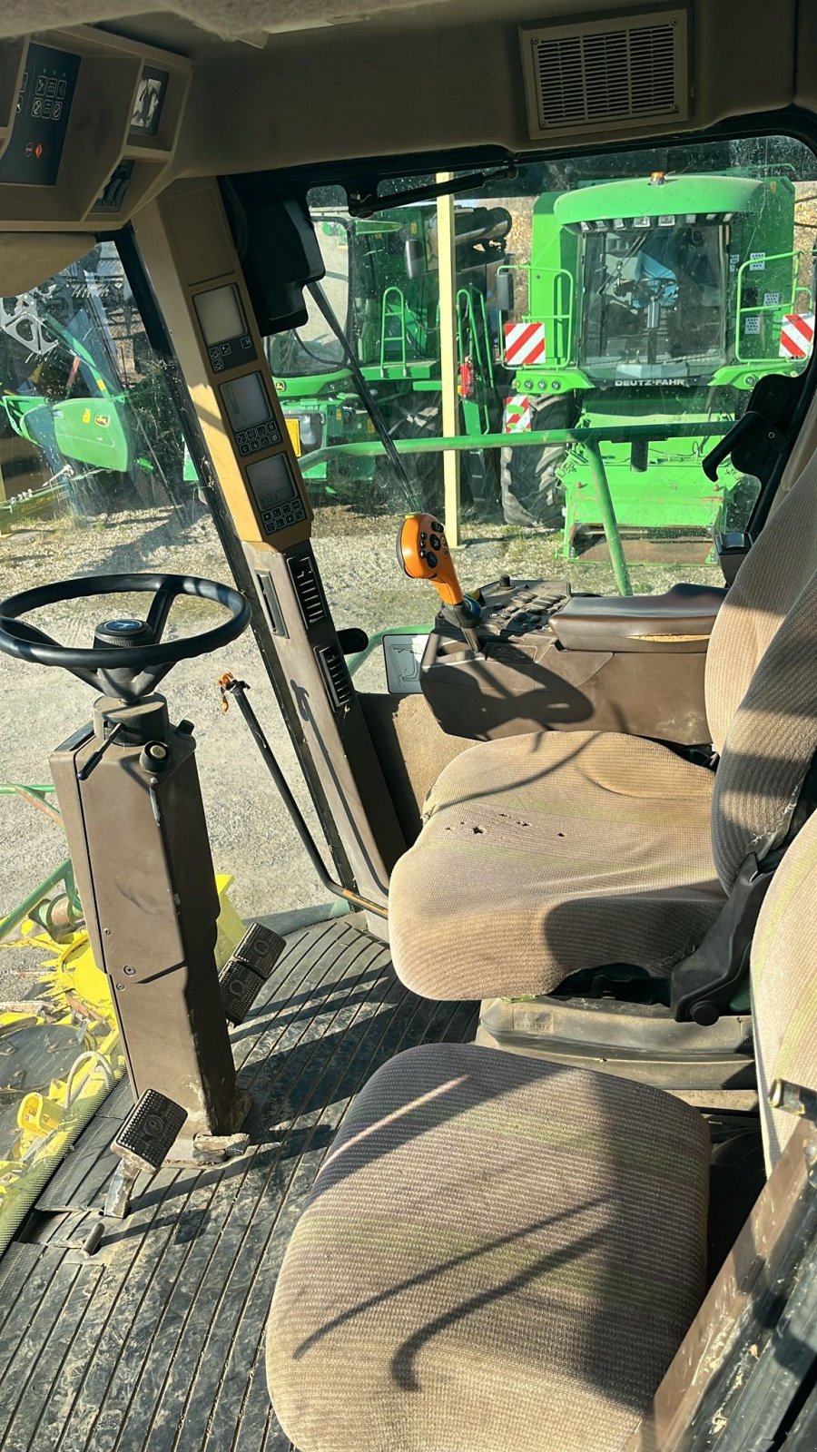 Feldhäcksler του τύπου John Deere 7400, Gebrauchtmaschine σε BOSC LE HARD (Φωτογραφία 8)