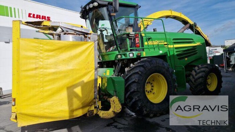 Feldhäcksler van het type John Deere 7400, Gebrauchtmaschine in Melle-Wellingholzhausen (Foto 4)