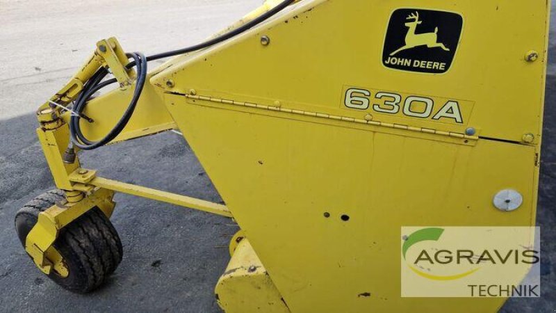 Feldhäcksler van het type John Deere 7400, Gebrauchtmaschine in Melle-Wellingholzhausen (Foto 11)