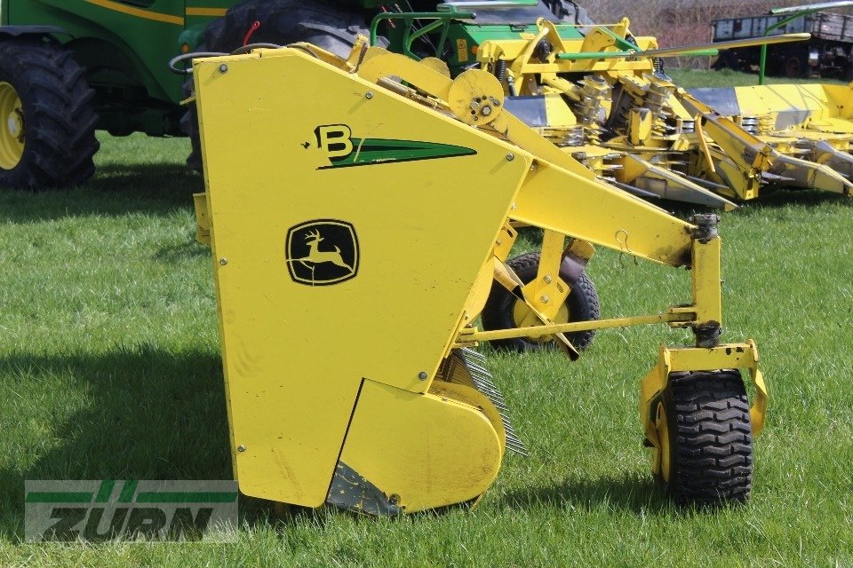 Feldhäcksler des Typs John Deere 7450, Gebrauchtmaschine in Rot am See (Bild 10)