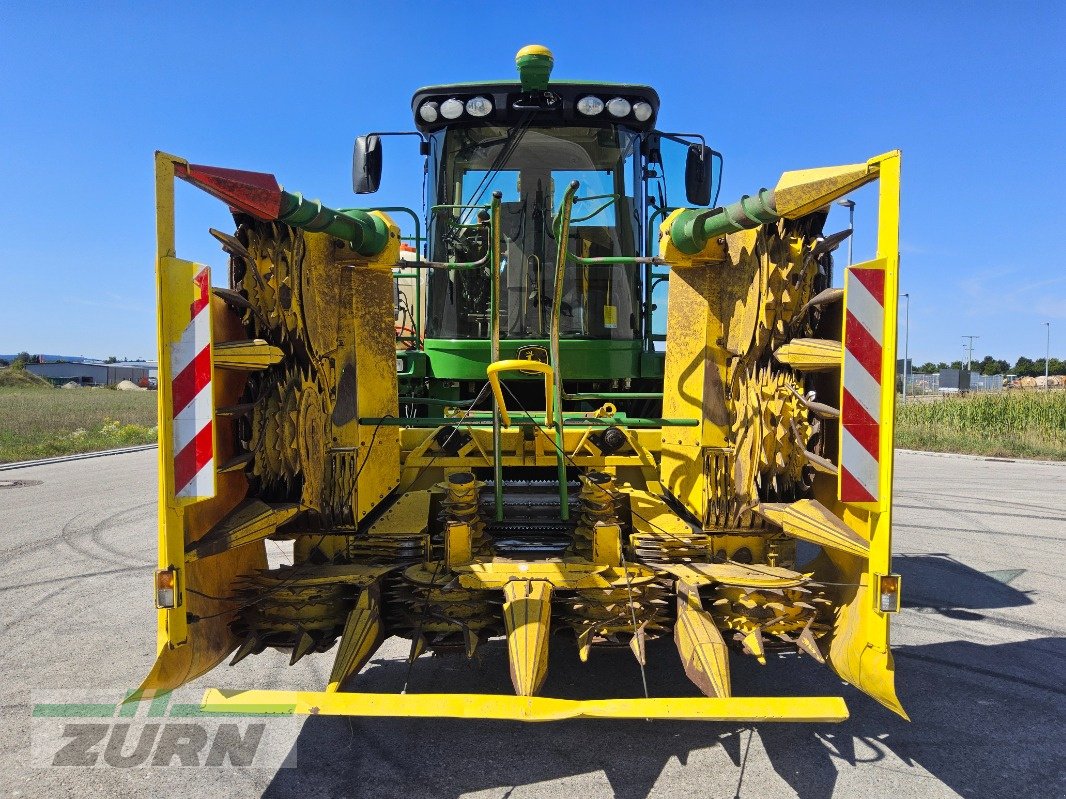 Feldhäcksler des Typs John Deere 7450, Gebrauchtmaschine in Windsbach (Bild 2)