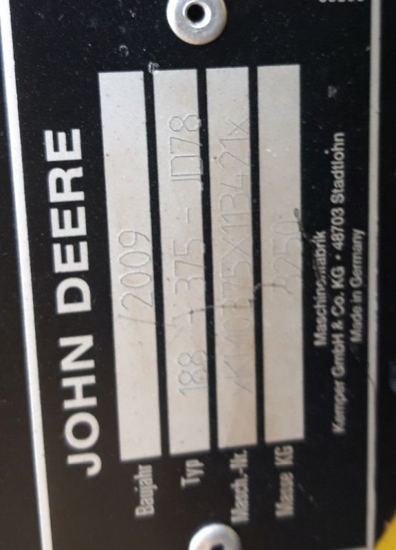 Feldhäcksler des Typs John Deere 7700, Gebrauchtmaschine in CHATEAUBRIANT CEDEX (Bild 8)