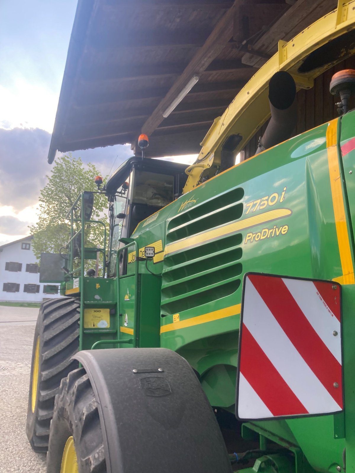 Feldhäcksler za tip John Deere 7750 i, Gebrauchtmaschine u Ebersberg (Slika 1)