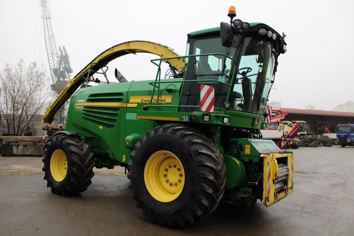 Feldhäcksler du type John Deere 7950i ProDrive Nr.: 262, Gebrauchtmaschine en Regensburg (Photo 8)
