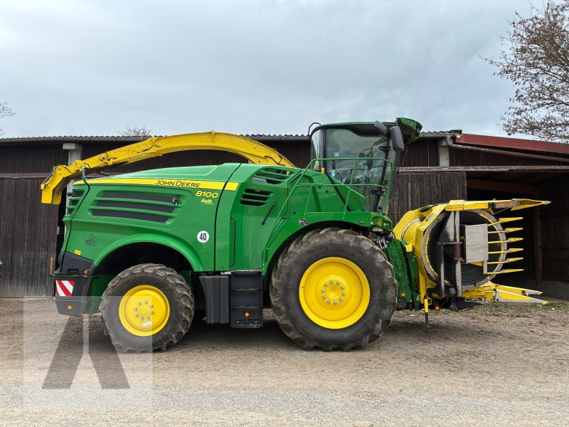 Feldhäcksler от тип John Deere 8100i, Gebrauchtmaschine в Langweid am Lech (Снимка 1)
