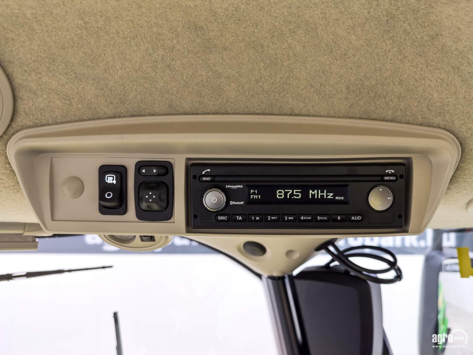 Feldhäcksler tip John Deere 8200 4WD, Gebrauchtmaschine in Csengele (Poză 26)