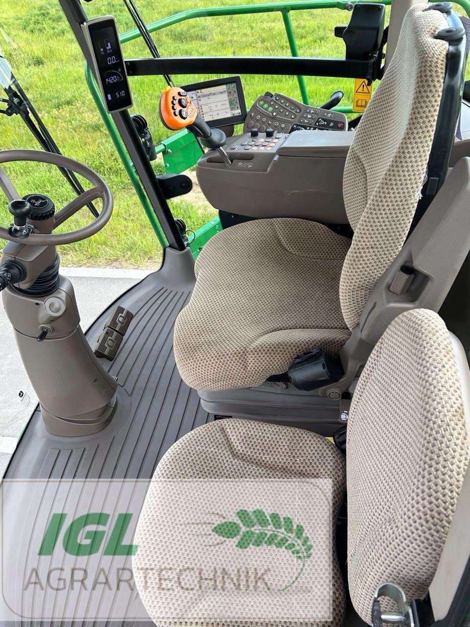 Feldhäcksler tip John Deere 8200 I, Gebrauchtmaschine in Nabburg (Poză 20)