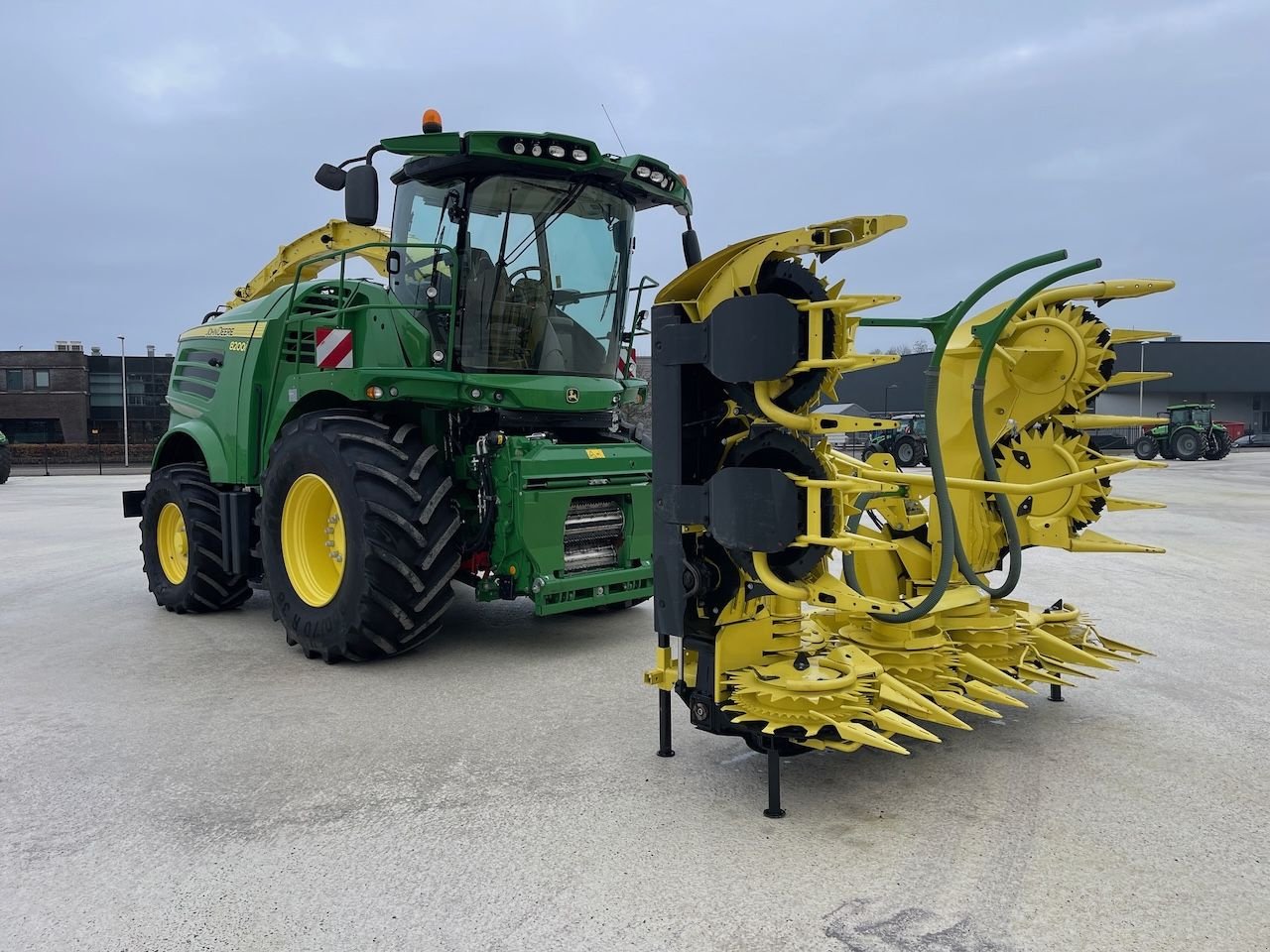 Feldhäcksler des Typs John Deere 8200 Maisbek Pick-up, Gebrauchtmaschine in Holten (Bild 3)