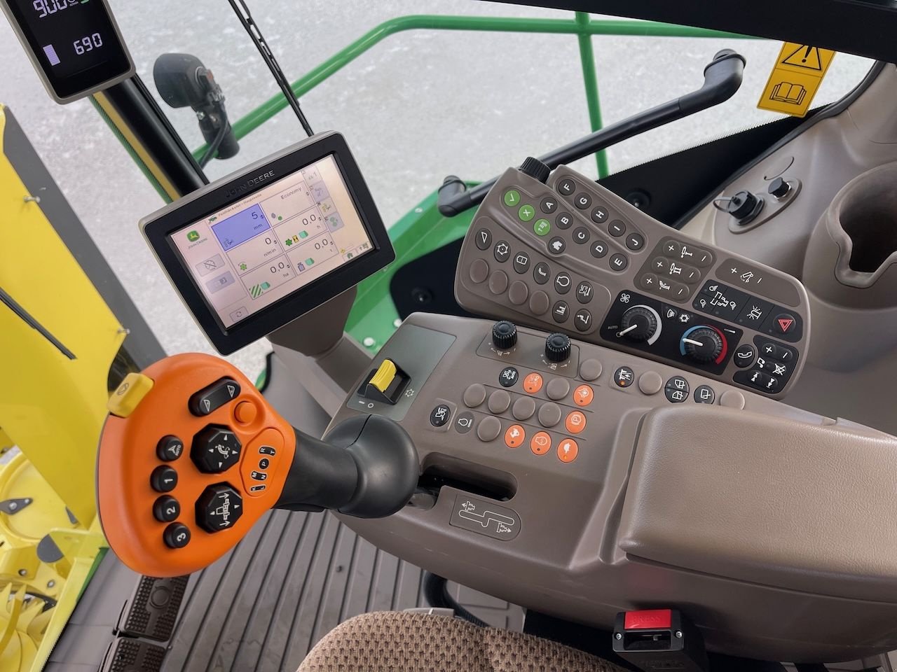 Feldhäcksler typu John Deere 8200, Gebrauchtmaschine v Holten (Obrázek 7)