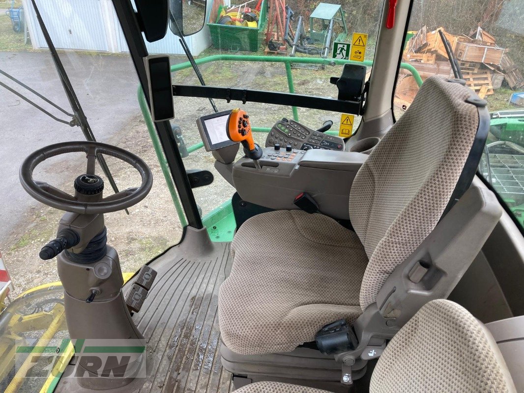 Feldhäcksler typu John Deere 8300 MY18, Gebrauchtmaschine v Holzgünz - Schwaighausen (Obrázek 9)
