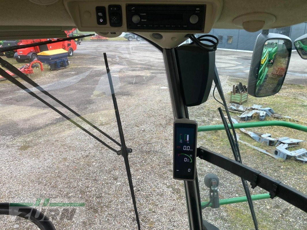 Feldhäcksler typu John Deere 8300 MY18, Gebrauchtmaschine v Holzgünz - Schwaighausen (Obrázek 26)
