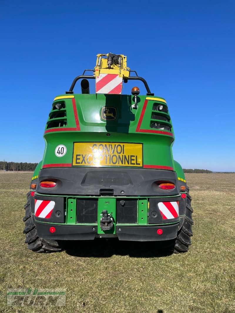 Feldhäcksler tip John Deere 8300, Gebrauchtmaschine in Emskirchen (Poză 4)