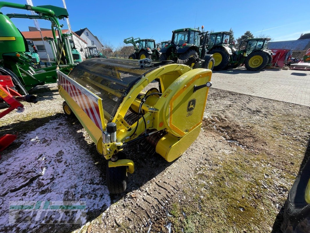 Feldhäcksler tip John Deere 8300, Gebrauchtmaschine in Emskirchen (Poză 26)