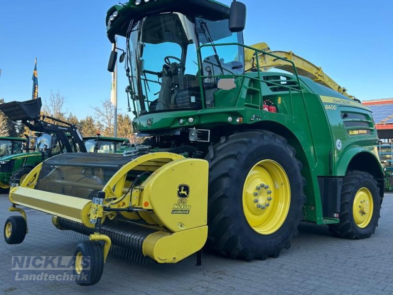 Feldhäcksler typu John Deere 8300, Gebrauchtmaschine v Schirradorf