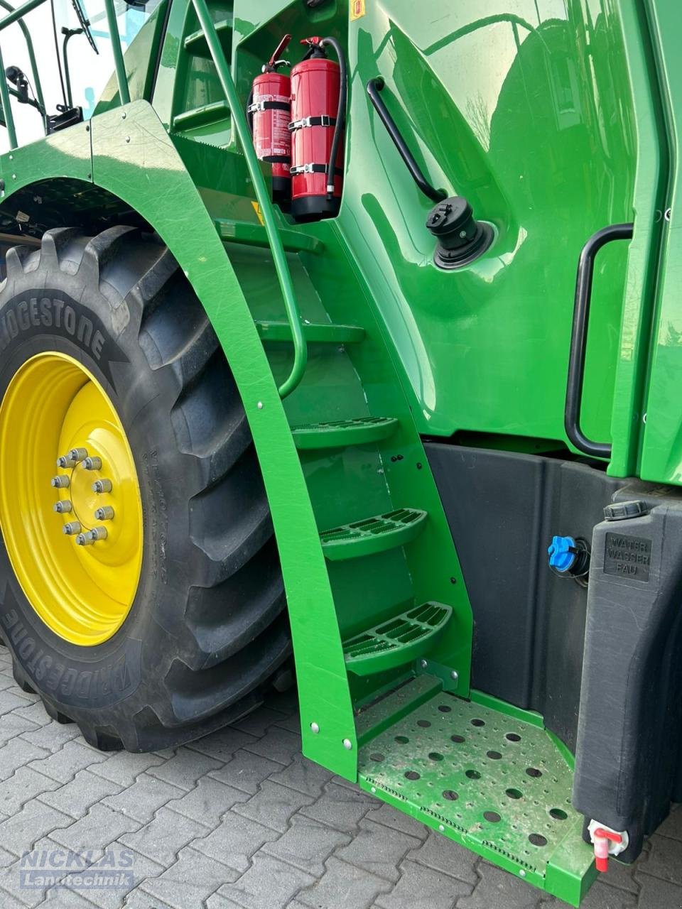 Feldhäcksler typu John Deere 8300, Gebrauchtmaschine v Schirradorf (Obrázek 9)