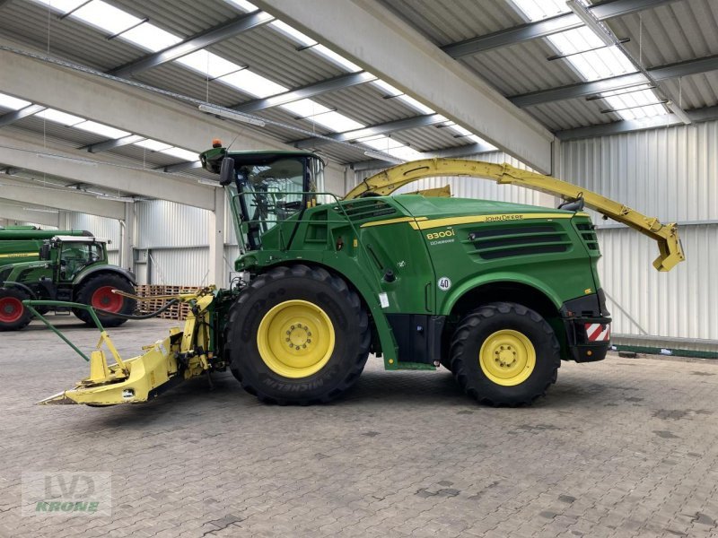 Feldhäcksler typu John Deere 8300, Gebrauchtmaschine v Spelle (Obrázek 2)