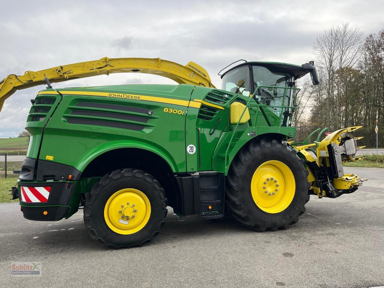 Feldhäcksler του τύπου John Deere 8300i Feldhäcksler, Harvestlap, Pickup, Kemper, 910 Bh, Gebrauchtmaschine σε Schierling (Φωτογραφία 5)
