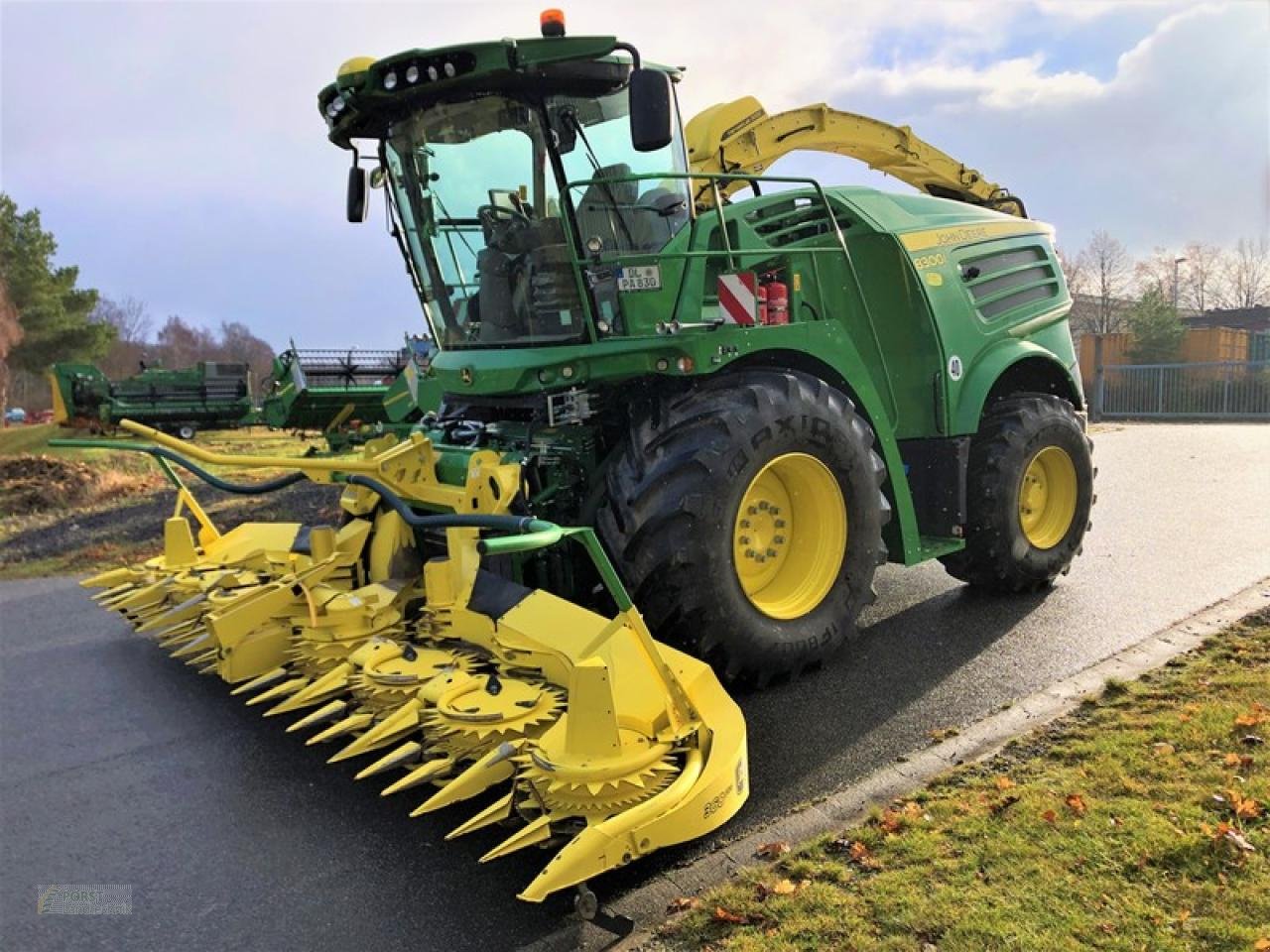 Feldhäcksler tip John Deere 8300I MIT KEMPER 360PLUS & PU 639, Gebrauchtmaschine in Jahnatal (Poză 1)
