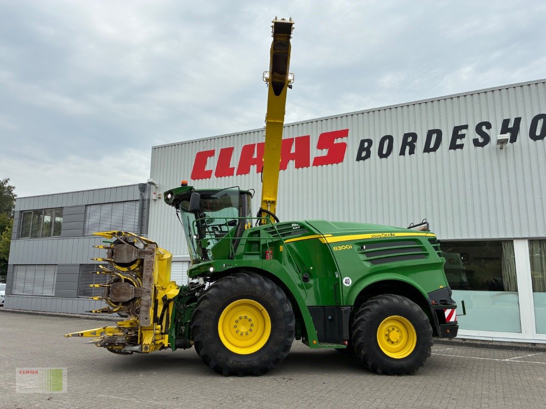 Feldhäcksler des Typs John Deere 8300i, Gebrauchtmaschine in Bordesholm (Bild 1)