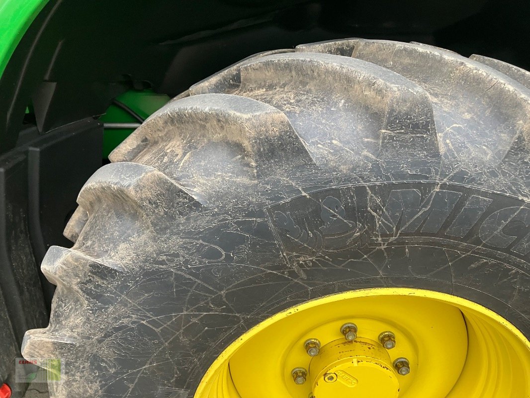 Feldhäcksler des Typs John Deere 8300i, Gebrauchtmaschine in Bordesholm (Bild 8)