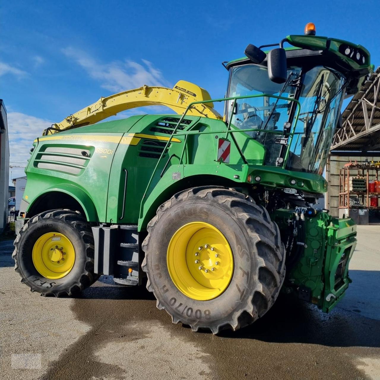 Feldhäcksler типа John Deere 8300i, Gebrauchtmaschine в Pragsdorf (Фотография 1)