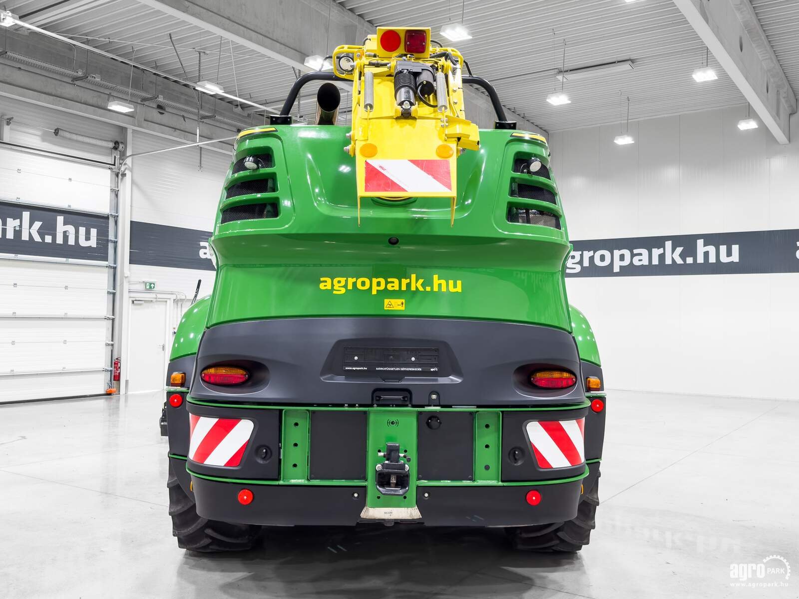 Feldhäcksler tip John Deere 8400 4WD, Gebrauchtmaschine in Csengele (Poză 5)