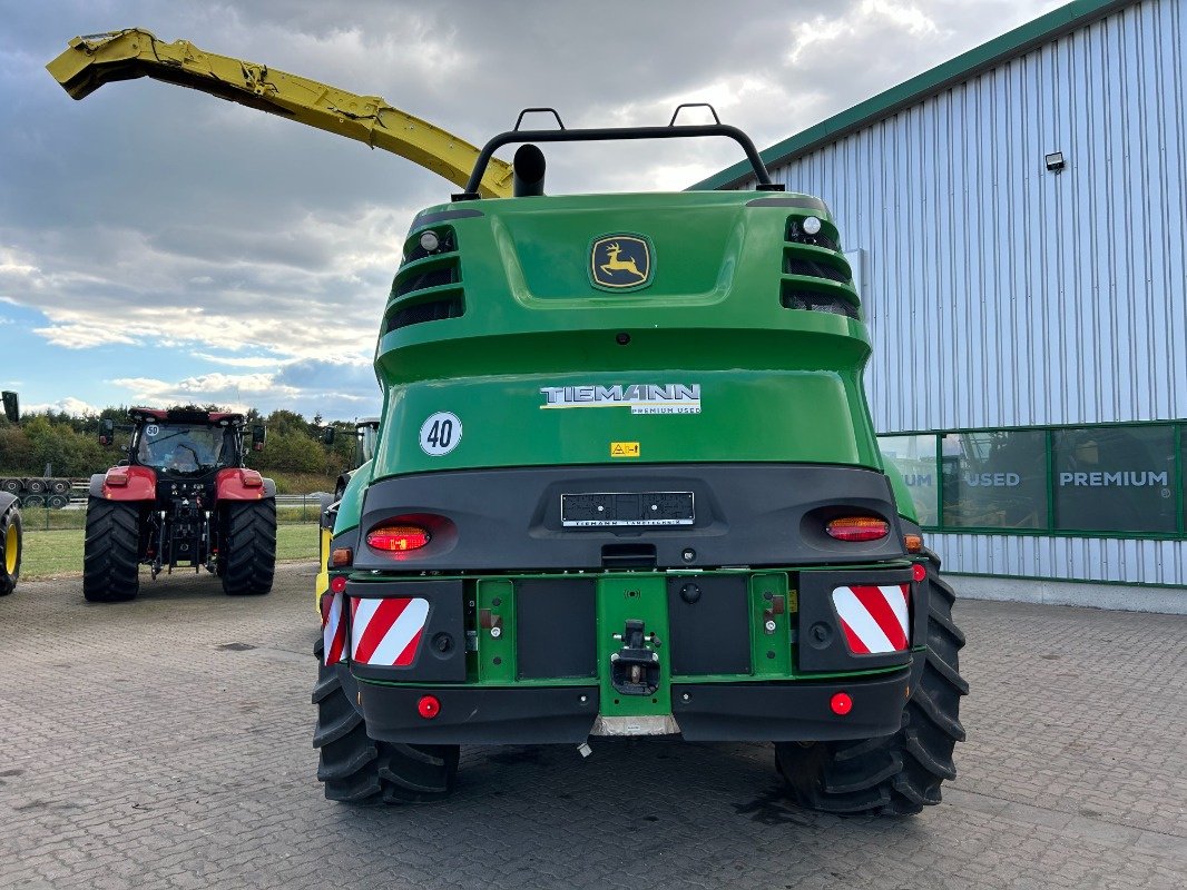 Feldhäcksler typu John Deere 8400 mit Kemper 475 Plus, Gebrauchtmaschine v Sittensen (Obrázek 7)