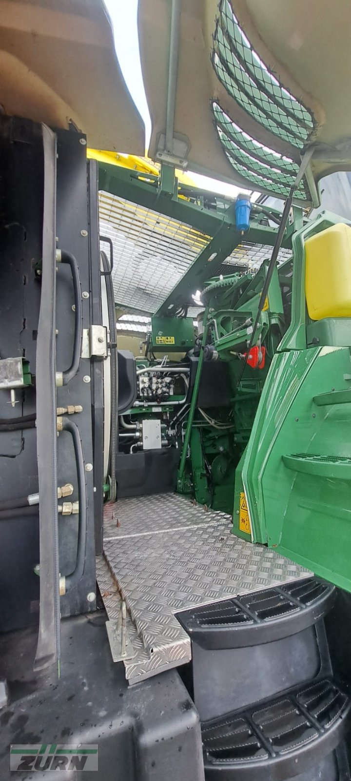 Feldhäcksler tip John Deere 8400, Gebrauchtmaschine in Windsbach (Poză 12)