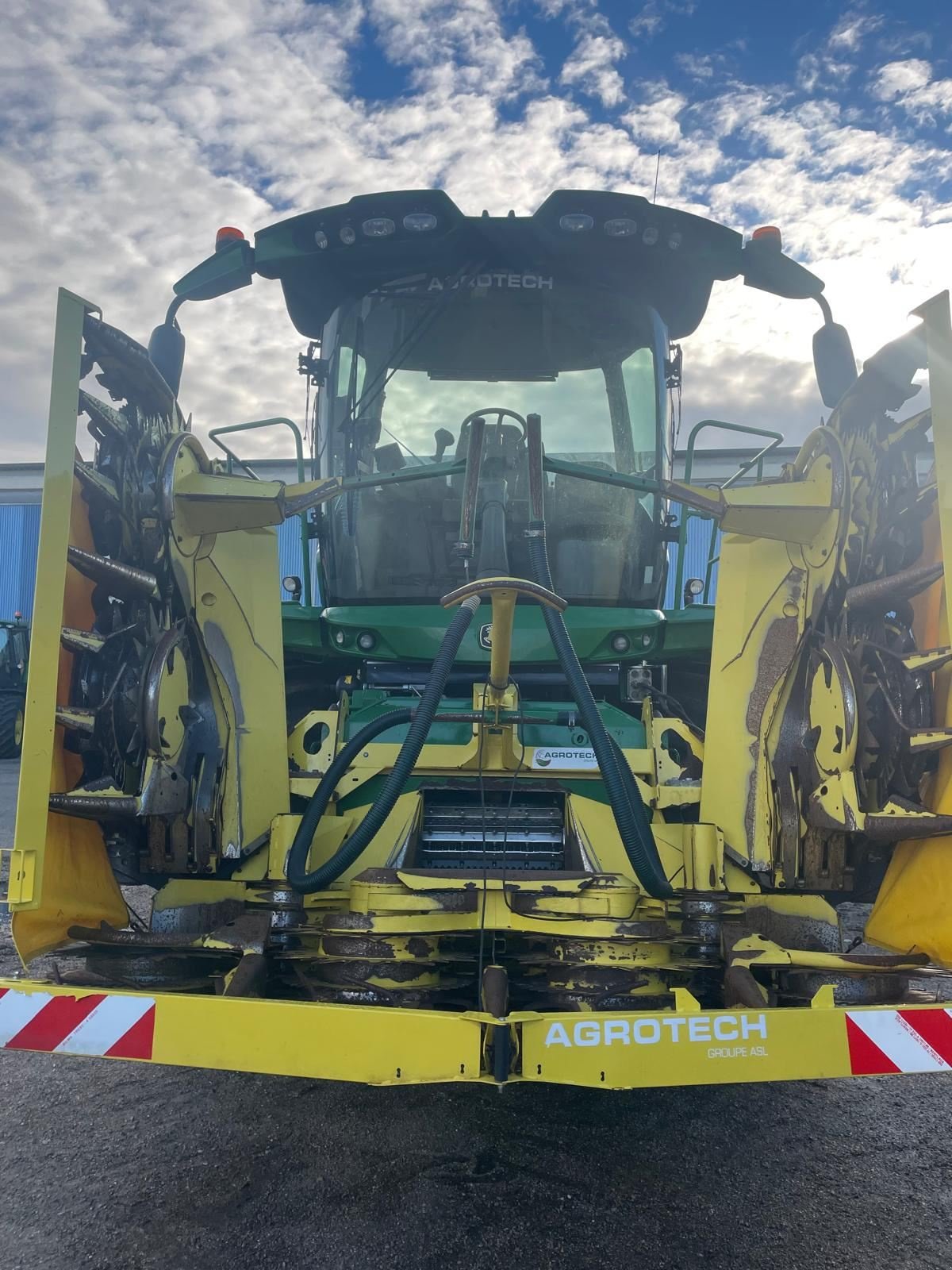 Feldhäcksler des Typs John Deere 8400, Gebrauchtmaschine in BOSC LE HARD (Bild 7)