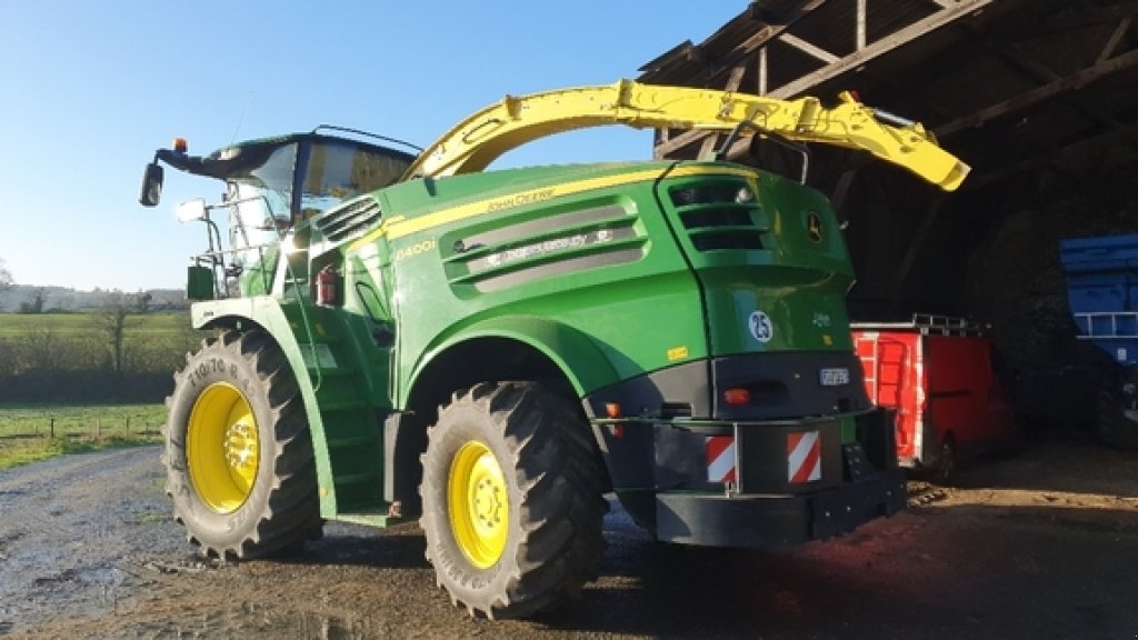 Feldhäcksler tip John Deere 8400, Gebrauchtmaschine in DOMFRONT (Poză 5)