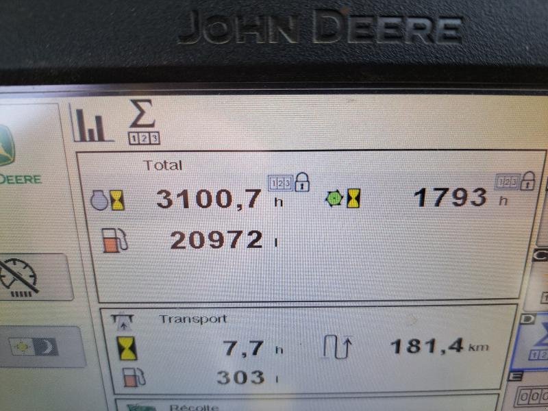 Feldhäcksler des Typs John Deere 8400, Gebrauchtmaschine in VOUZIERS (Bild 6)