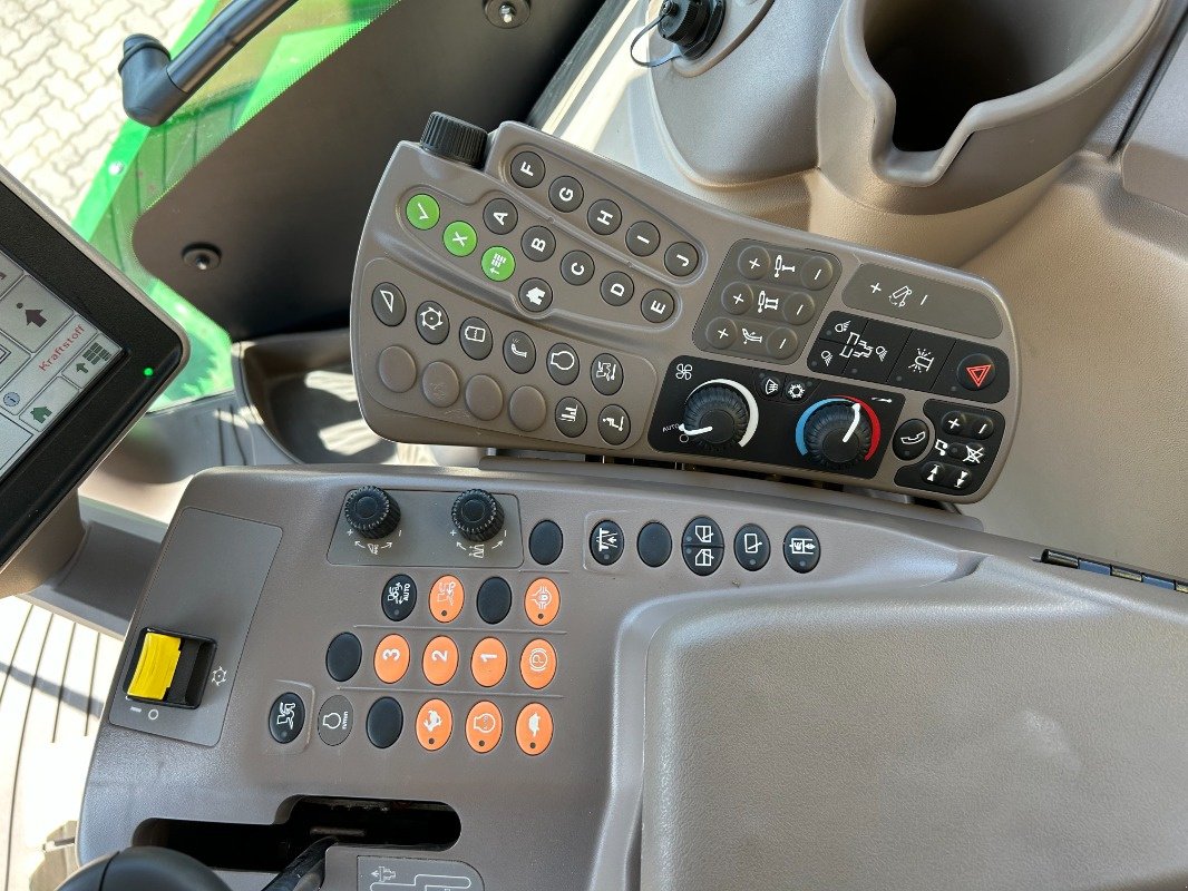 Feldhäcksler tip John Deere 8400i PREMIUM USED, Gebrauchtmaschine in Sittensen (Poză 11)
