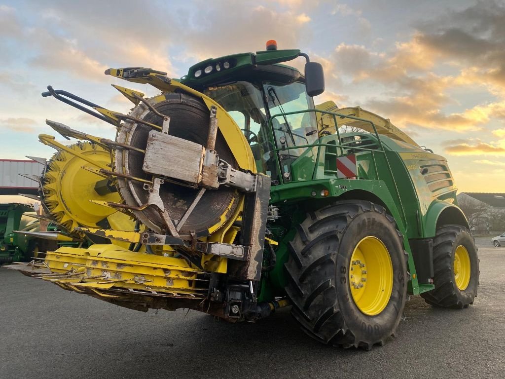 Feldhäcksler vrste John Deere 8400i, Gebrauchtmaschine v GUERET (Slika 2)