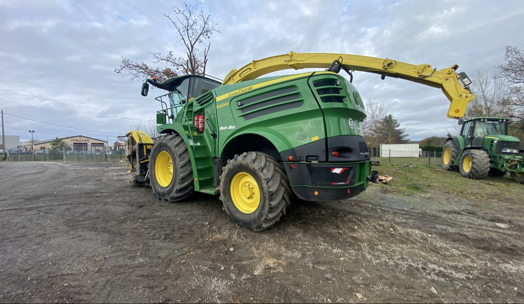 Feldhäcksler des Typs John Deere 8400i, Gebrauchtmaschine in GUERET (Bild 4)