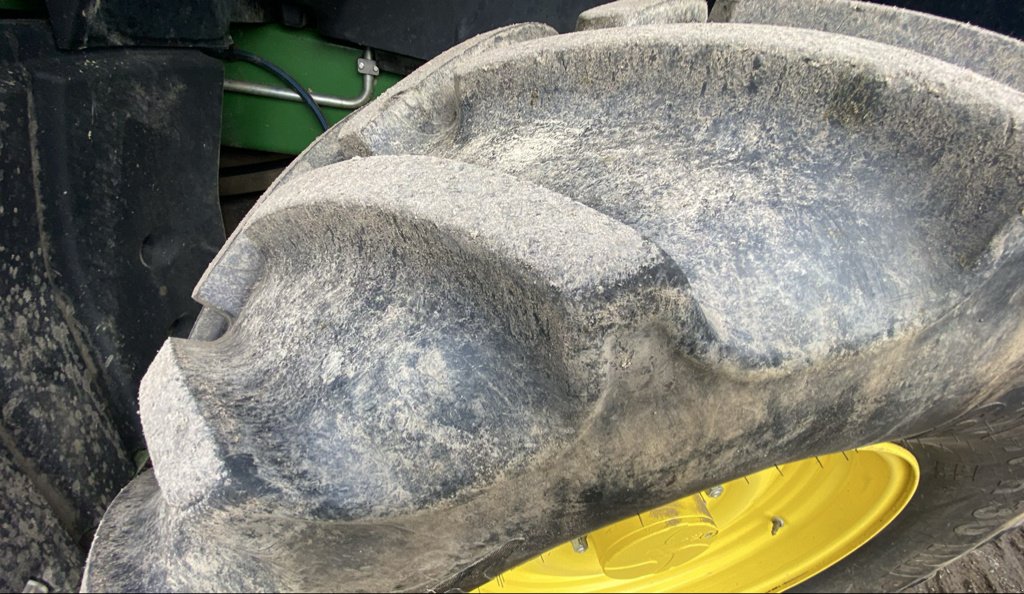 Feldhäcksler des Typs John Deere 8400i, Gebrauchtmaschine in GUERET (Bild 8)