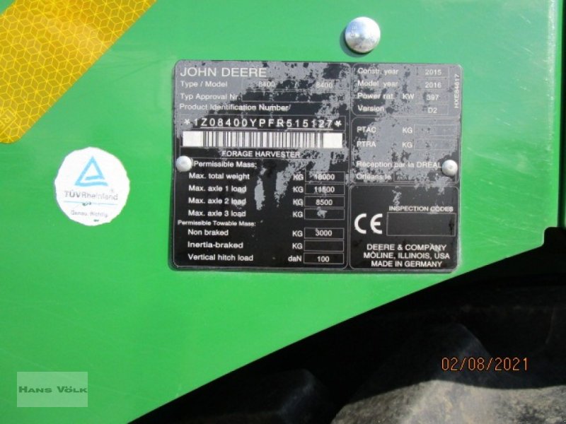 Feldhäcksler des Typs John Deere 8400i, Gebrauchtmaschine in Soyen (Bild 8)
