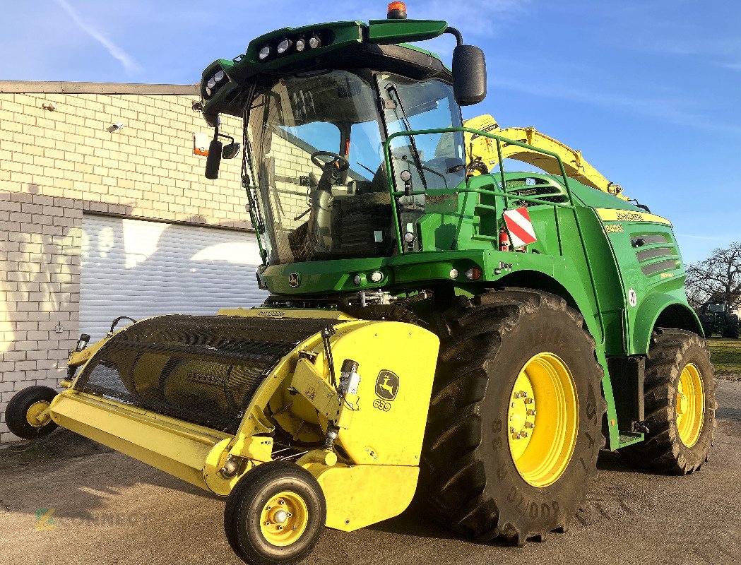 Feldhäcksler типа John Deere 8400i, Gebrauchtmaschine в Sonnewalde (Фотография 1)