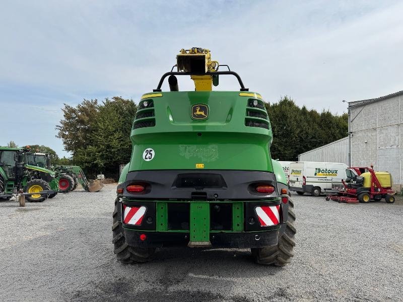 Feldhäcksler des Typs John Deere 8500, Gebrauchtmaschine in ESCAUDOEUVRES (Bild 8)