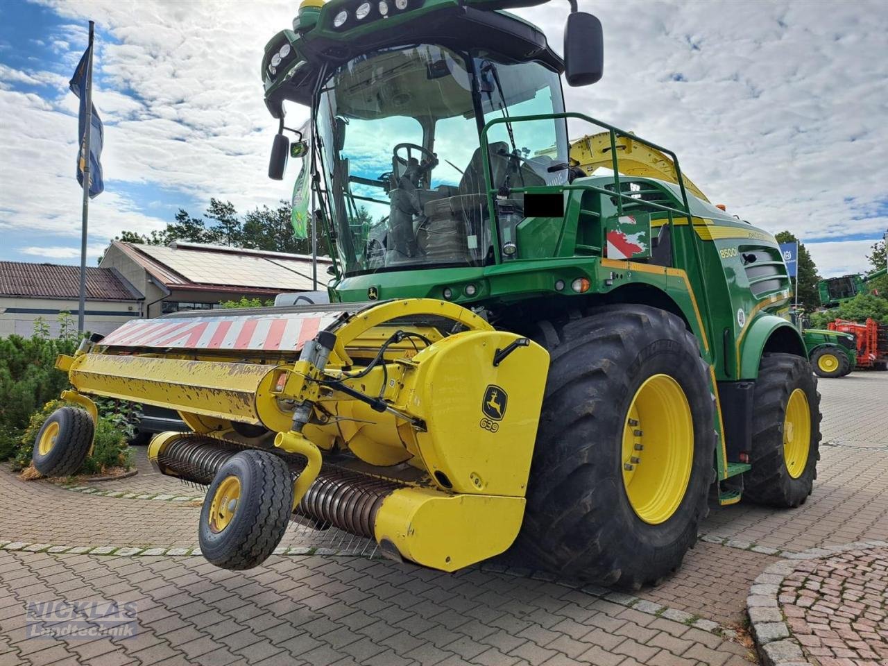 Feldhäcksler tip John Deere 8500i, Gebrauchtmaschine in Schirradorf (Poză 5)